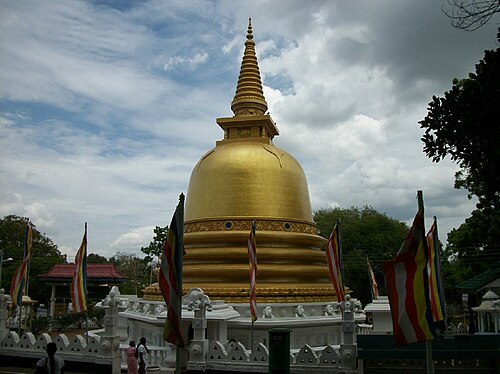 ダンブッラ黄金寺院